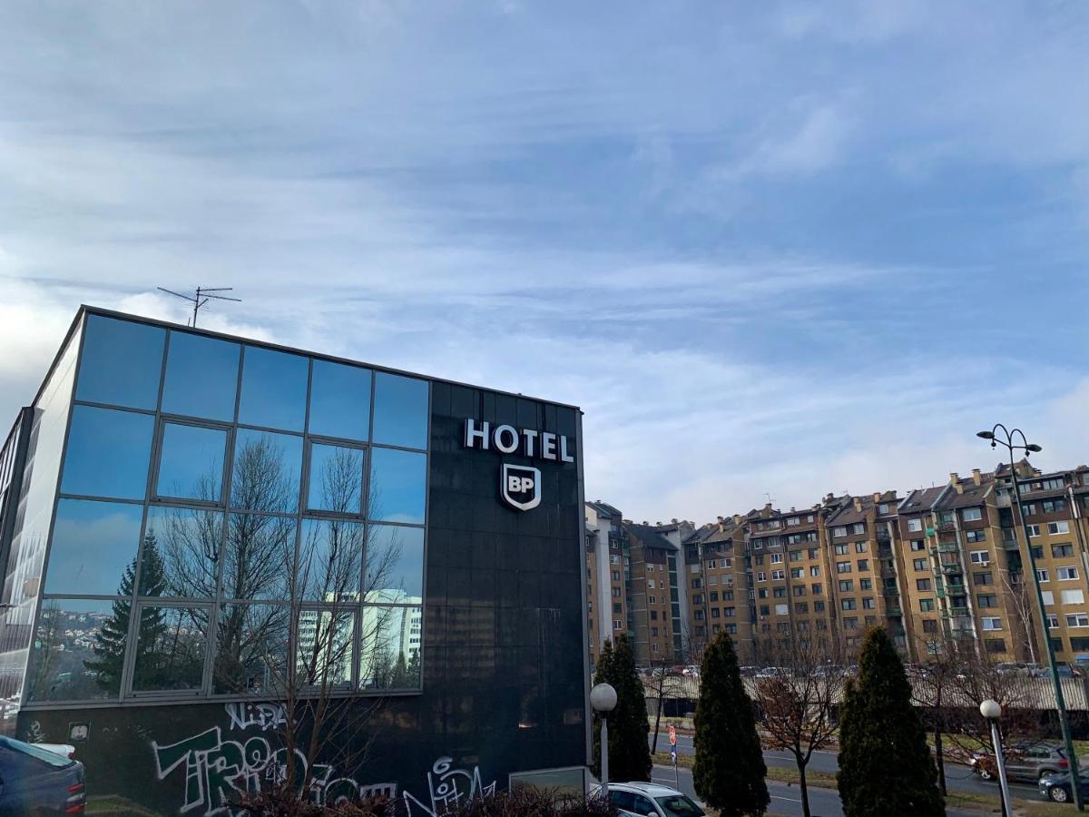 Hotel Brkic Sarajevo Airport - Free Parking Exterior foto